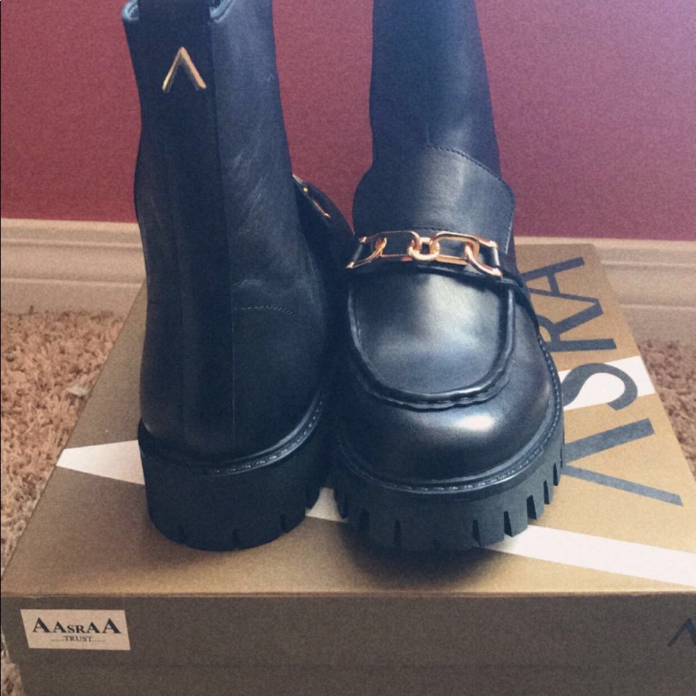 Black chunky boots!!! Size 40 (women’s 9/UK 7) - Picture 3 of 6